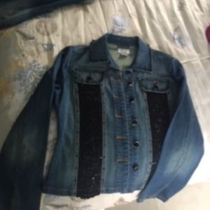 Denim jacket w/lace & beads